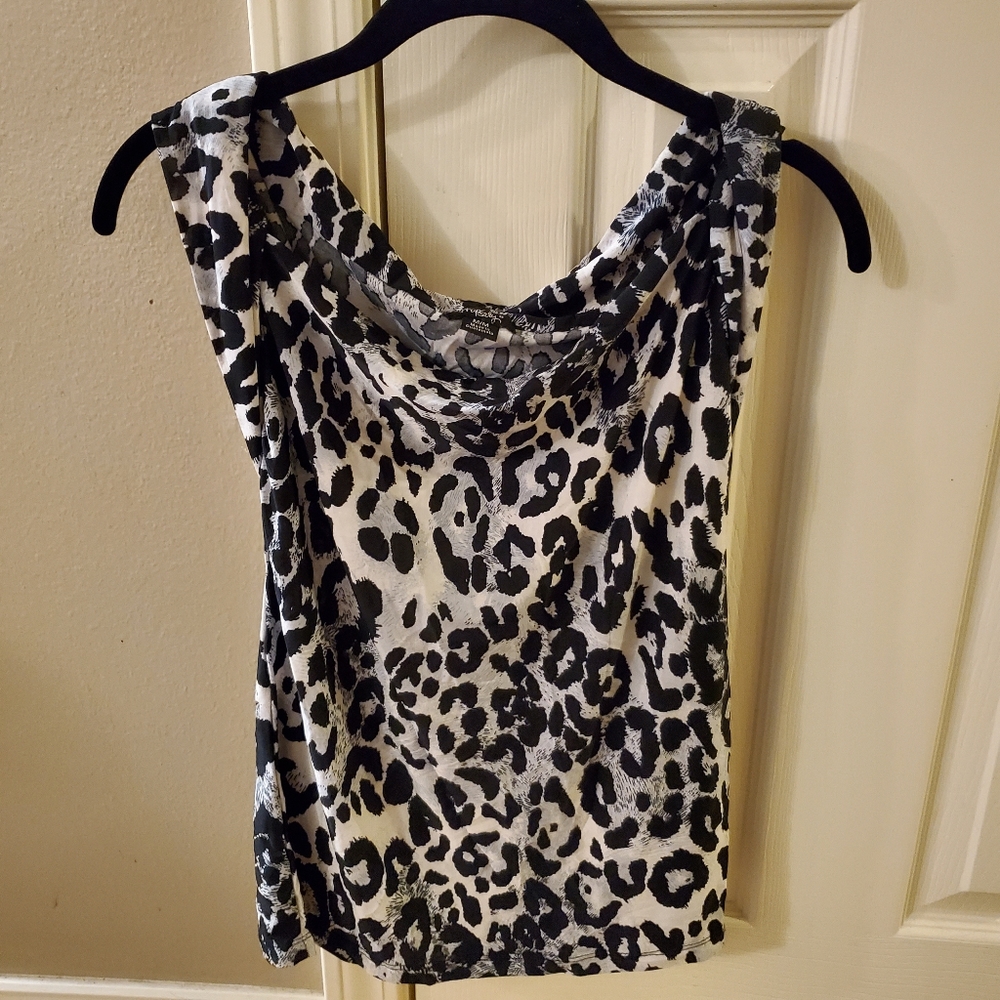 Cool Snow Leopard Top